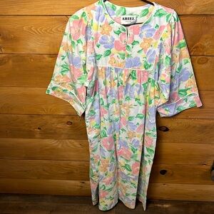 Ariel New York 70s Vintage Floral Zip-Up Dressing Gown Muumuu pockets retro dres